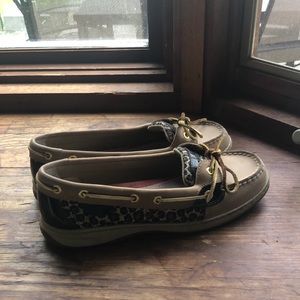 Woman’s Size 8.5 Sperry’s